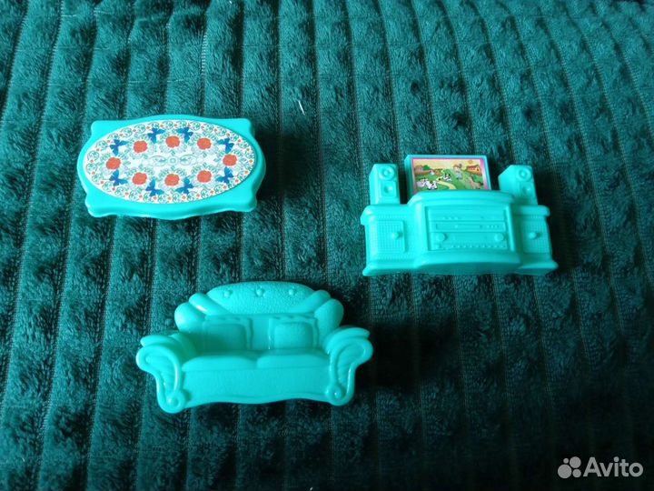 Мебель для кукольного домика