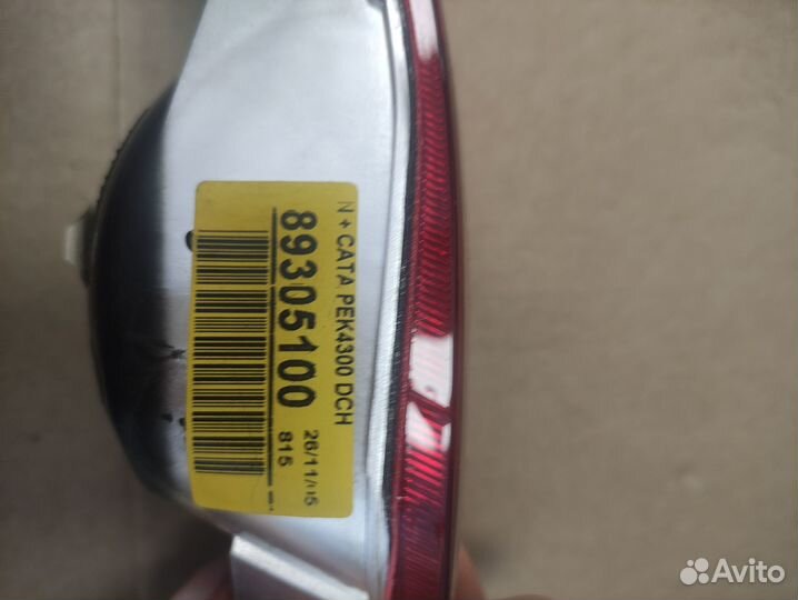 Отражатель в задний бампер правый / opel Corsa-C