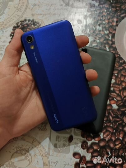 Телефон honor 8s