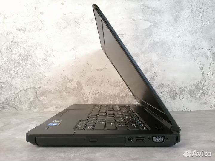 Ноутбук для учебы Dell/ i3-4gen/ 8gb/ SSD 480