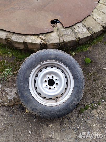 Pirelli P Zero 255/45 R18