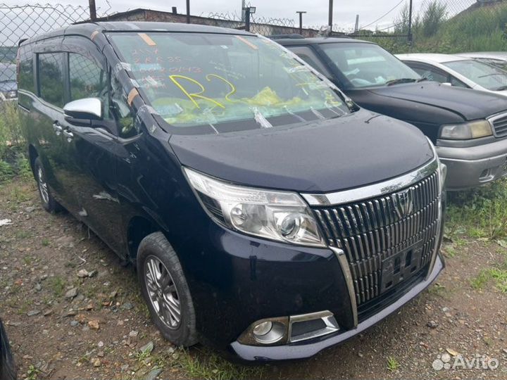 Двигатель передний Toyota