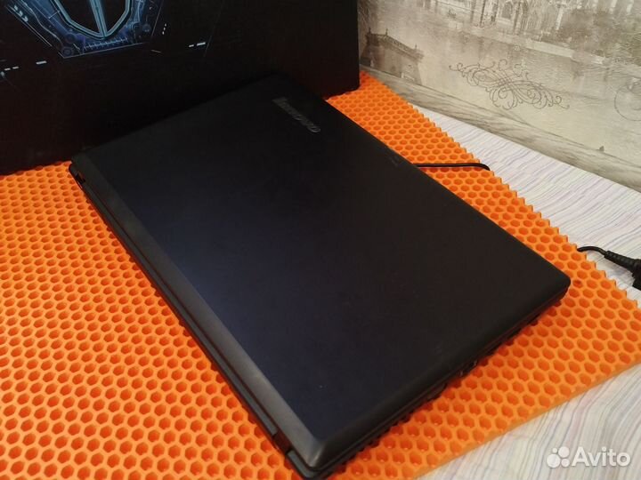 Игровой Паук Lenovo (i3/4ядра/GeF710/6GB/SSD256GB)