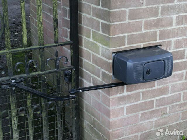 Монтаж автоматических ворот и шлагбаумов