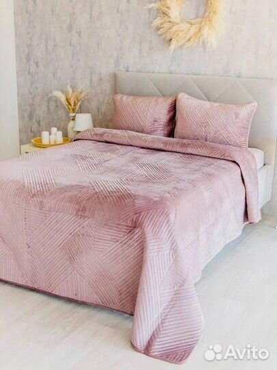 Покрывало с наволочками