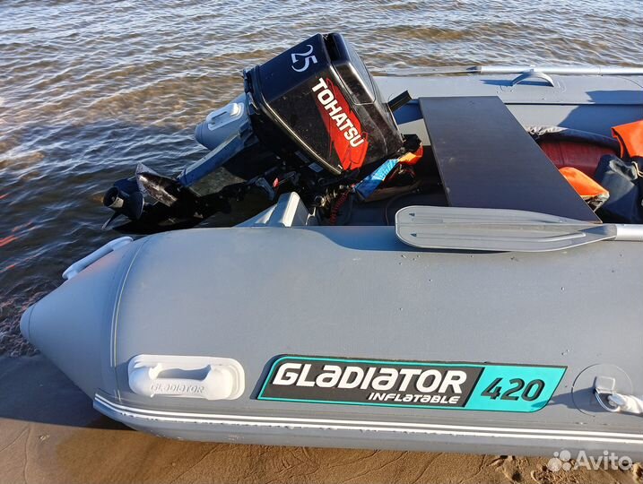 Лодка пвх Gladiator E420S и мотор Toxatsu 25