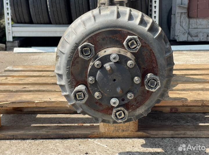 Мост задний Isuzu Elf NPR66L 4HF1 1991