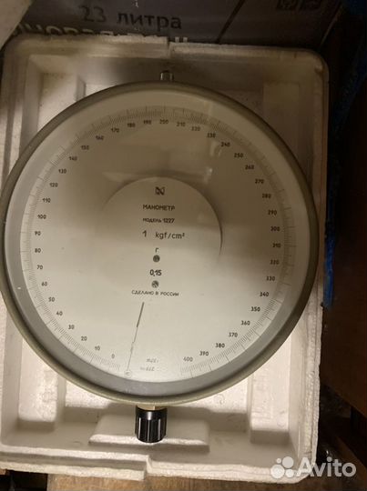 Продам манометр 1227 новый