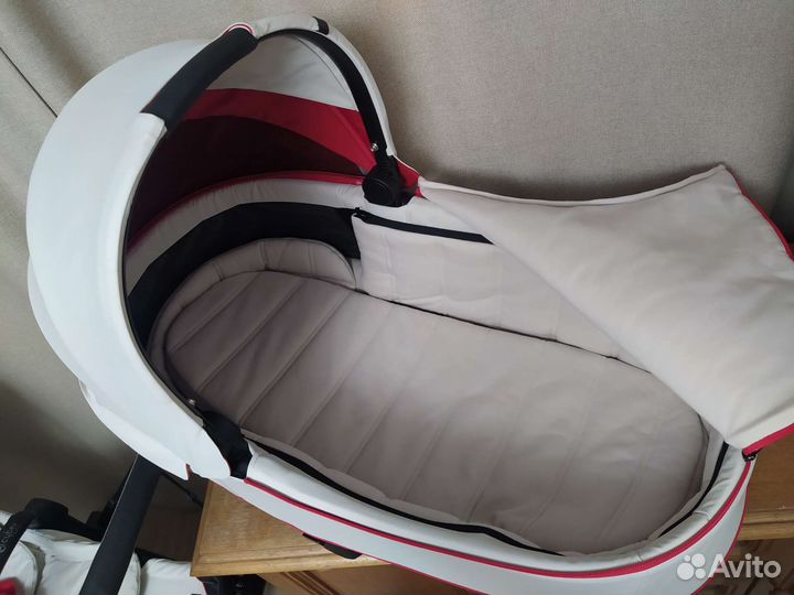 Коляска 2в1 Cybex Priam lll Ferrari silver