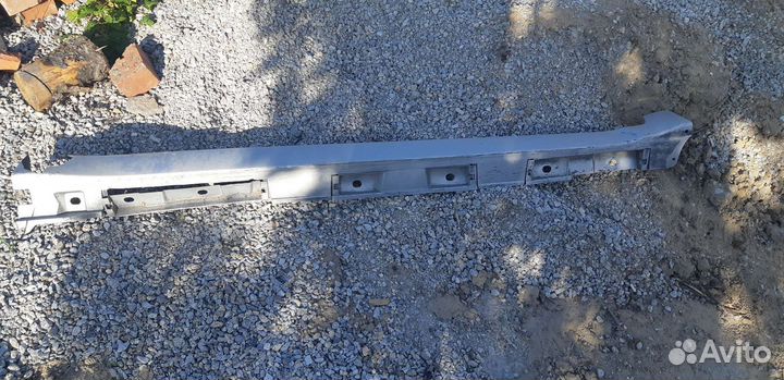 Накладка порога авенсис 3