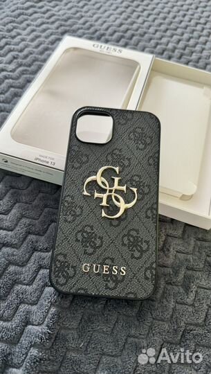 Оригинальный чехол Guess на iPhone 13