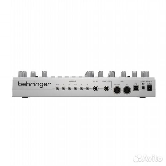 Аналоговая драм машина Behringer RD-6-SR Новая