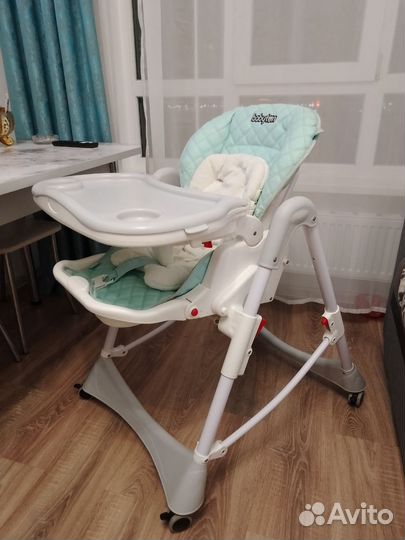 Стульчик для кормления babyton