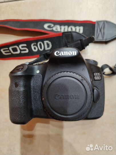 Canon 60d с 17-55 обьективом