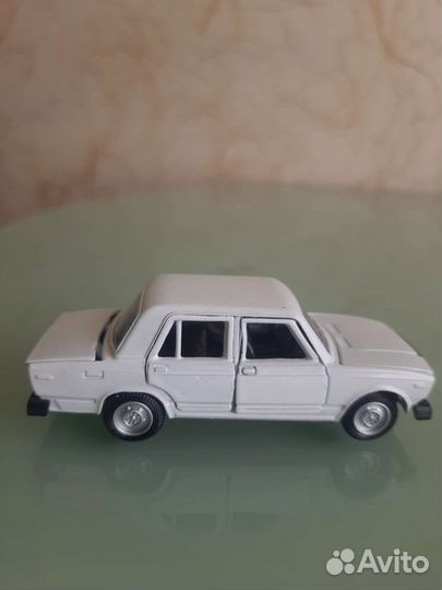 Модель автомобиля ваз 2107 1:43