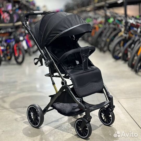 Прогулочная коляска новая