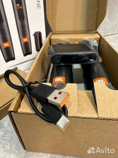 Комплект беспроводных микрофонов JBL