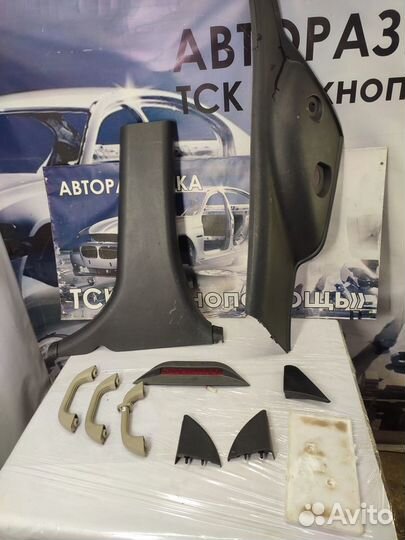 Пластик салона FAW V5