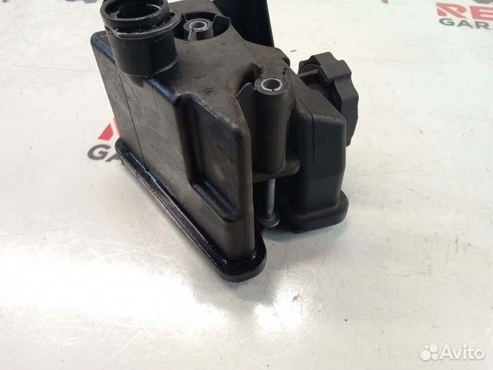 Бачок гидроусилителя руля Mercedes-Benz E-Class