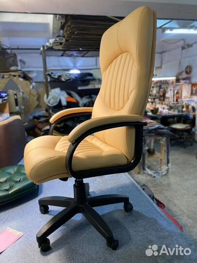 Компьютерное кресло