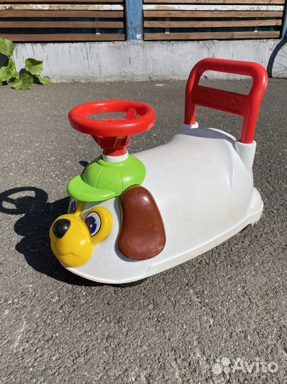 Машинка каталка толокар