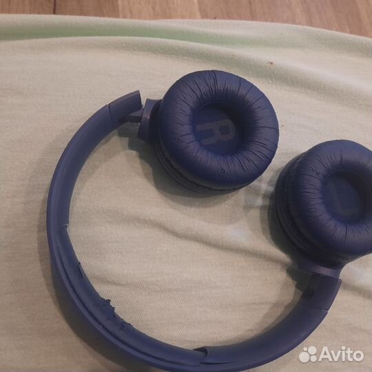 Беспроводные наушники jbl