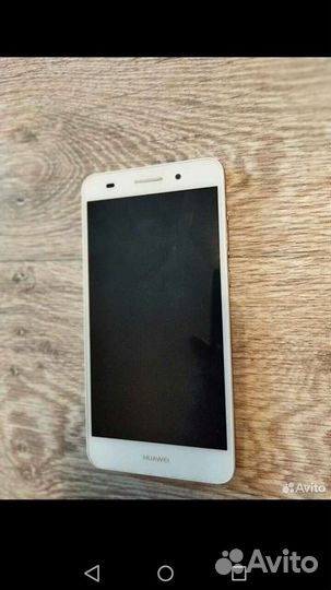 Телефон Huawei