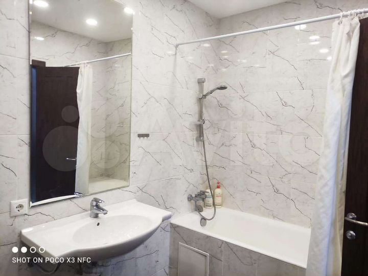 2-к. квартира, 48 м², 3/17 эт.