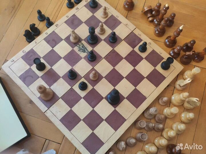 Шахматы деревянные, СССР с автографом А. Карпова