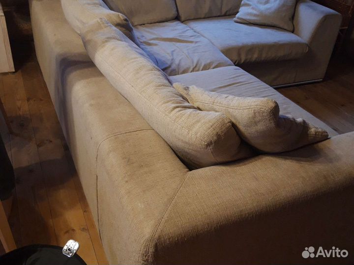 Диван угловой бу отдам