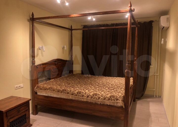 2-к. квартира, 65 м², 8/12 эт.