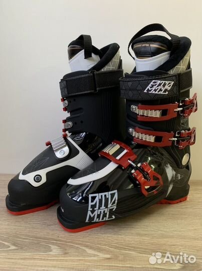 Горнолыжные ботинки Atomic