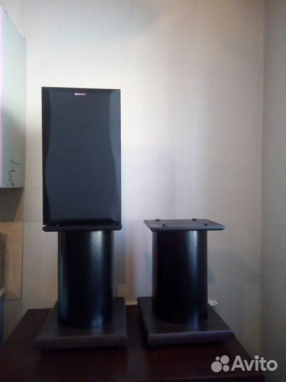 Стойки для акустики