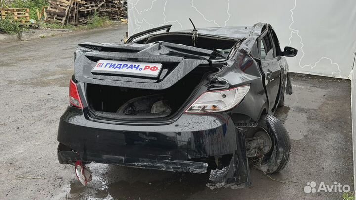 Датчик ABS задний правый Hyundai Solaris 95681-4L100