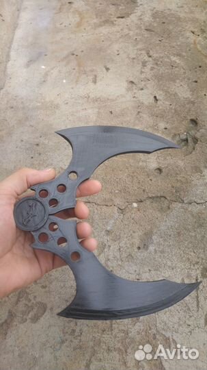 Batman/Batarang