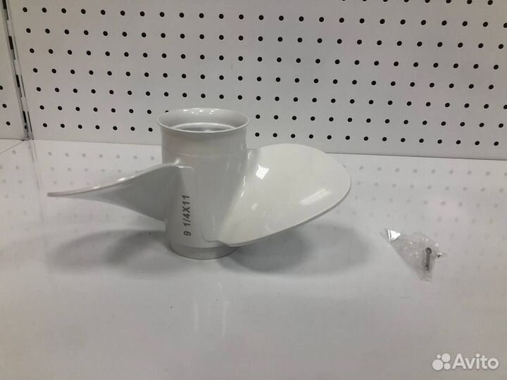 Винт гребной для моторов yamaha 9.9-15, 9 1/4, шаг