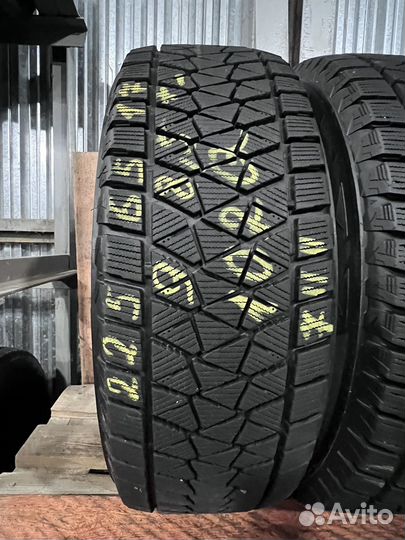 Bridgestone Blizzak DM-V2 225/65 R17 102Q