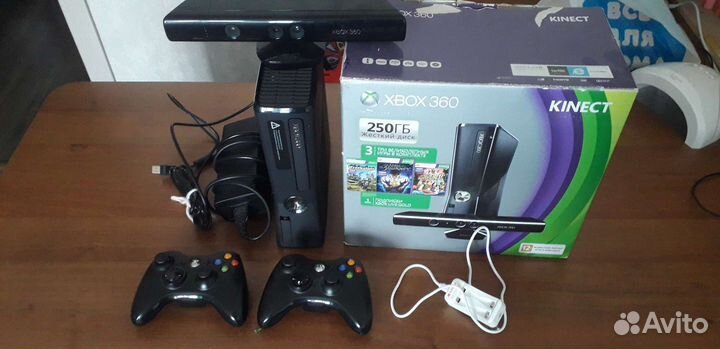 Xbox 360+много игр, кинект, обмен