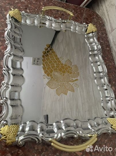 Набор хромированных сервировочных подносов