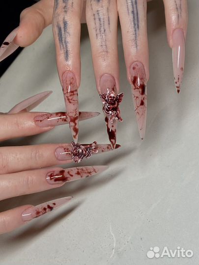 Наращивание ногтей