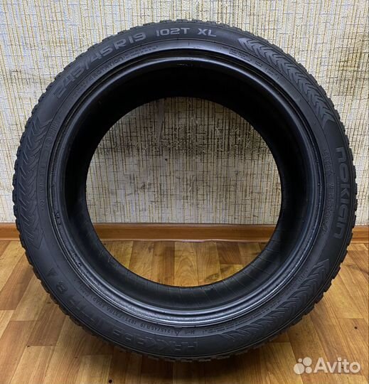 Nokian Tyres Hakkapeliitta 8 245/45 R19