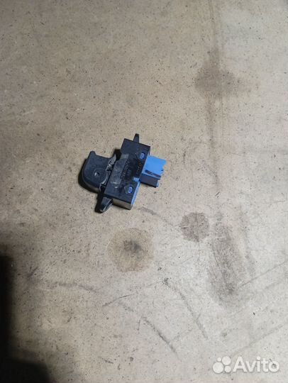 Кнопка стеклоподъемника киа рио 3