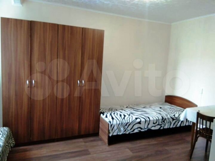 Комната 14 м² в 4-к., 2/2 эт.