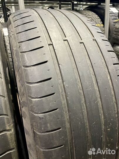 Kumho Ecsta HS51 235/55 R17 103W