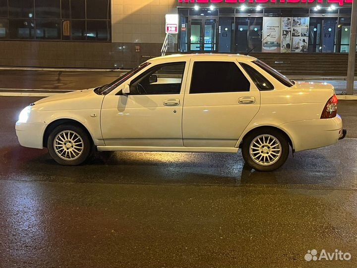 LADA Priora 1.6 МТ, 2010, 220 000 км