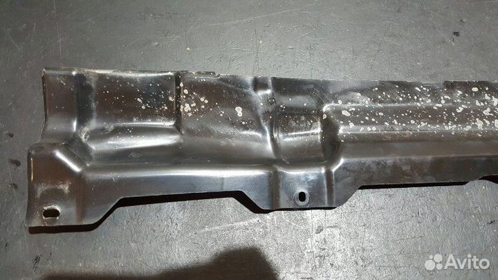 Кронштейн заднего бампера Porsche Cayenne 955