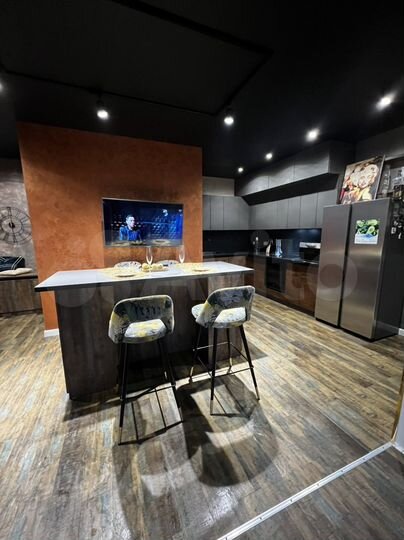 2-к. квартира, 110 м², 10/10 эт.