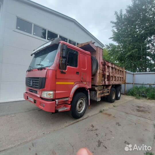 Howo ZZ3327N3647C, 2011