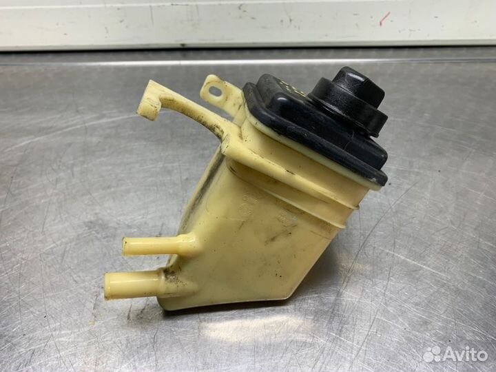 Бачок гидроусилителя Chery M11 SQR481F 2010