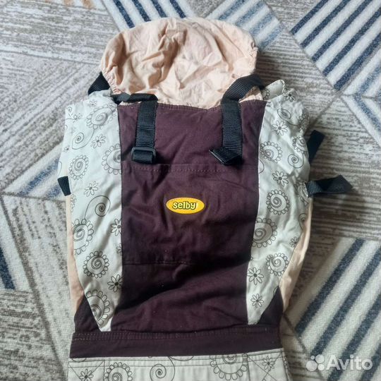 Кенгуру с капюшоном